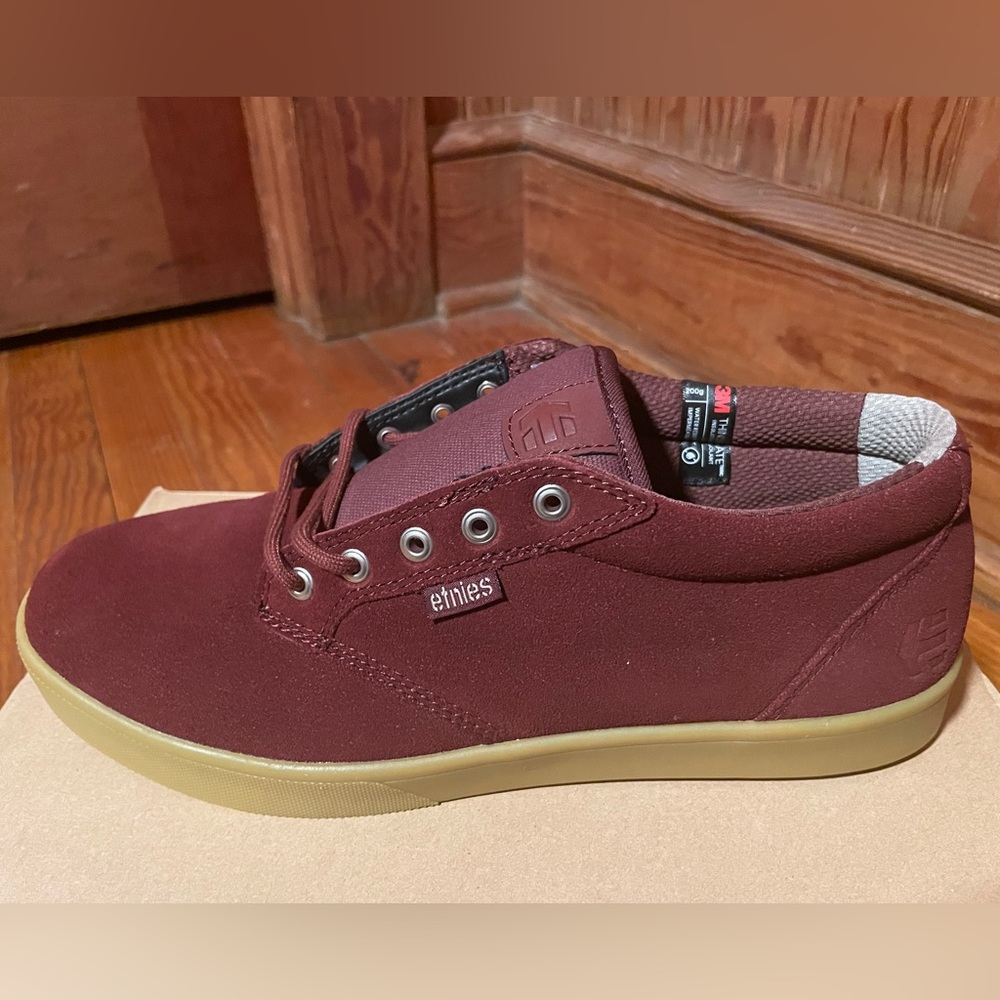BRAND NEW JAMESON MID CRANK! Comfort! Durability! Wears EXCELLENT W/ EVERYTHING!